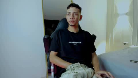 Dominic online show from March 6, 6:43 am