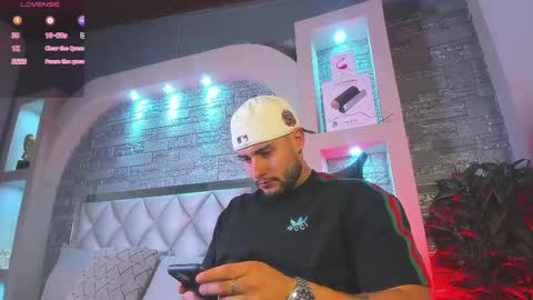 Snapshot of dominic_de_luca chatting on October 3, 5:12 am dominic de luca online show from October 3, 5:12 am