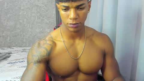 dominic_sg online show from June 4, 4:40 am