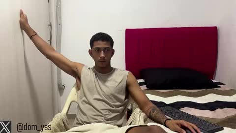 dominic_smith_ online show from February 23, 11:58 pm