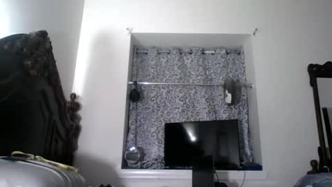 luis online show from March 6, 12:07 am