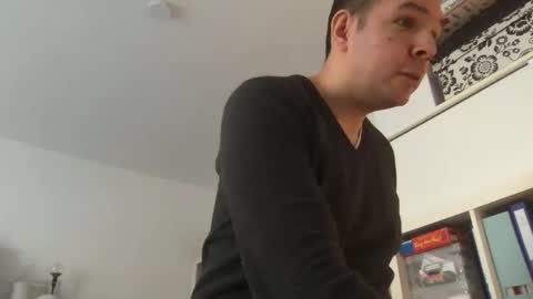 dominik_home online show from February 21, 9:01 am