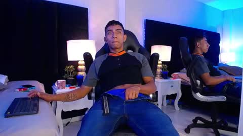 dominusblack online show from March 9, 4:39 am