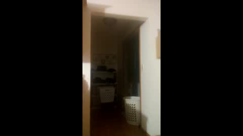 donaldblades04 online show from March 20, 6:50 am