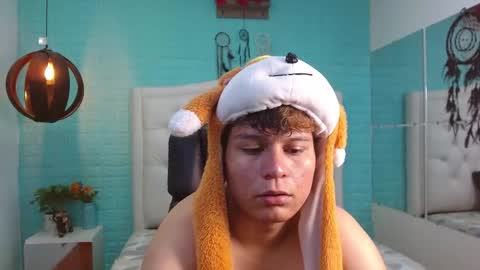 dondanys online show from October 15, 7:54 pm