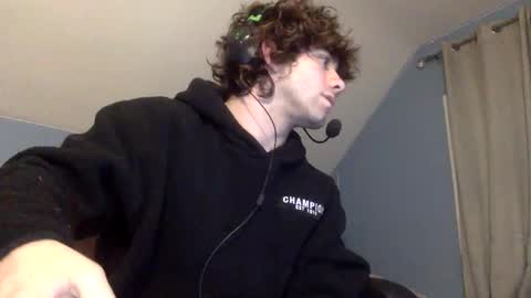 donutking42069 online show from February 24, 2:01 am