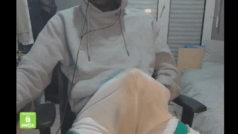 doomdrag3 online show from February 27, 11:58 pm