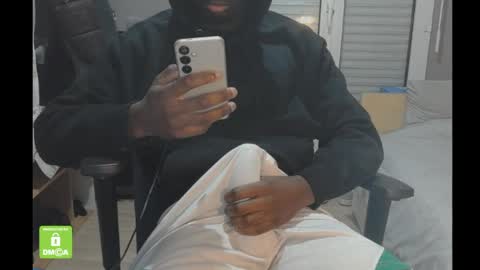 doomdrag3 online show from April 19, 11:51 pm