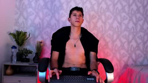 dorian_mystery online show from December 9, 2:34 am