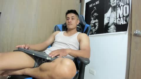 dorman_boy online show from April 23, 3:00 am