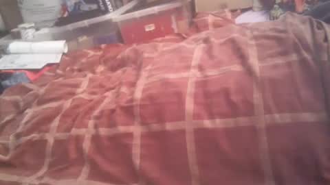 Snapshot of dorsetbiker714 chatting on January 21, 10:12 am Hello welcome to Slutsville I am the Naked Chef really but you may call me Peter online show from January 21, 10:12 am