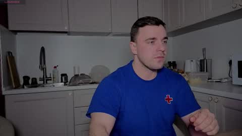 Sasha online show from December 1, 8:01 pm