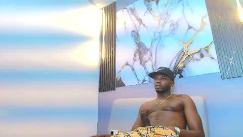 DOUGLAS online show from November 29, 1:29 am