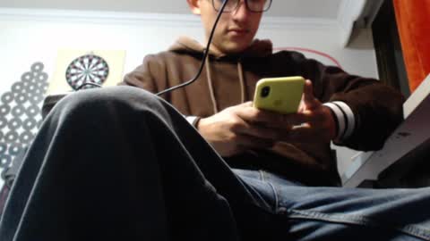 Snapshot of douglas_drake chatting on January 14, 2:29 am douglas_drake online show from January 14, 2:29 am