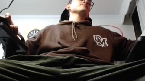 Snapshot of douglas_drake chatting on January 3, 3:38 am douglas_drake online show from January 3, 3:38 am