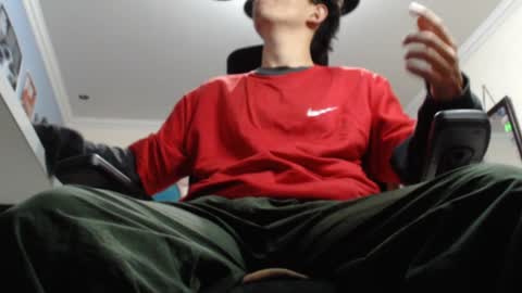 Snapshot of douglas_drake chatting on January 31, 2:04 am douglas_drake online show from January 31, 2:04 am