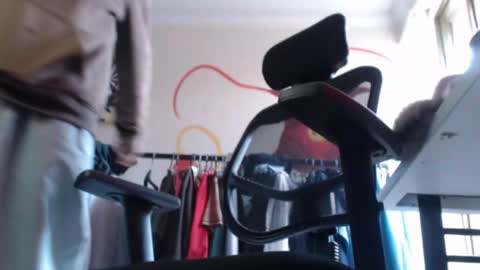 Snapshot of douglas_drake chatting on December 24, 12:22 pm douglas_drake online show from December 24, 12:22 pm