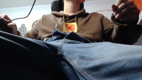 Snapshot of douglas_drake chatting on December 30, 4:42 am douglas_drake online show from December 30, 4:42 am