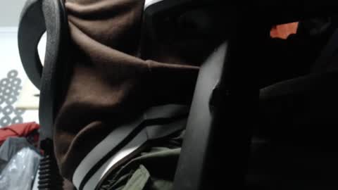Snapshot of douglas_drake chatting on January 4, 3:07 am douglas_drake online show from January 4, 3:07 am