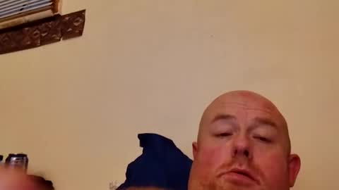 doyle5557gmailcom online show from December 6, 3:44 pm