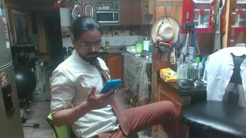 Dr  Simon online show from February 14, 3:00 am