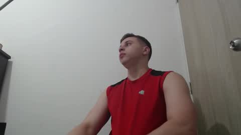 draco_boy2000 online show from November 25, 9:50 pm