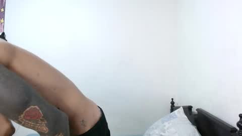 Snapshot of dragon666uwur chatting on October 4, 3:11 am Dragon online show from October 4, 3:11 am