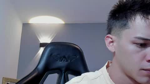drake_carter1 online show from May 8, 3:07 am