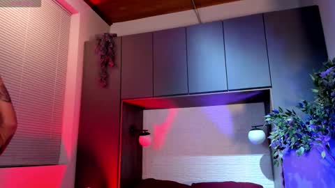 Drake Neuman online show from December 3, 4:18 am