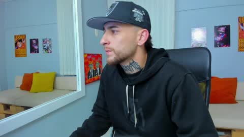 Snapshot of drako_lamar chatting on January 16, 12:20 pm Drako online show from January 16, 12:20 pm
