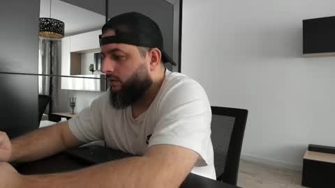 DravenPeak online show from November 6, 10:51 am