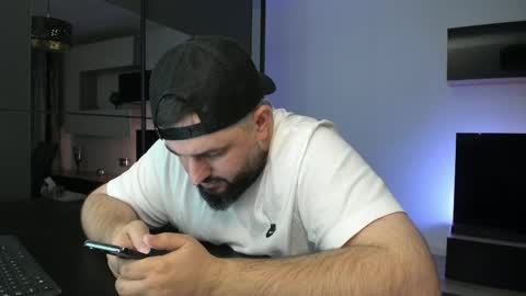 DravenPeak online show from April 18, 7:07 pm