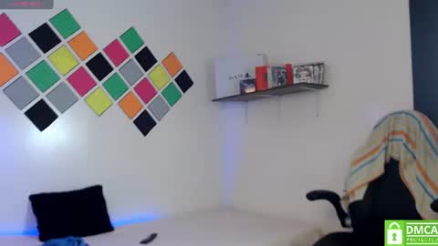 DraxBlade online show from July 30, 9:47 pm