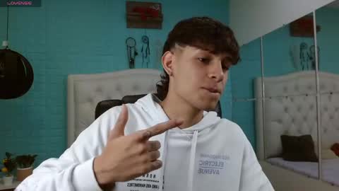 DraxBlade online show from April 18, 7:29 pm