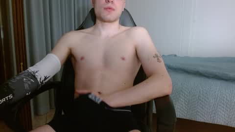 DreamBoy online show from June 3, 3:08 am