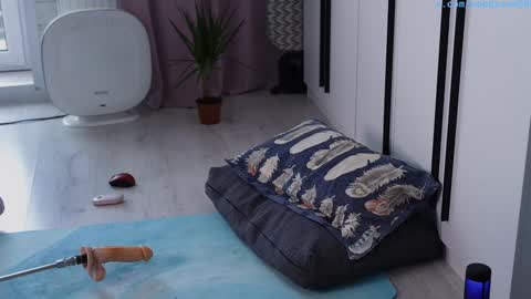 Maxim  fanslydreamon007007007 twitter - webdream007 inst - d007rm online show from December 19, 7:51 am