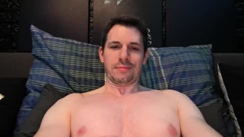 Snapshot of dreamwallker chatting on March 2, 8:48 am Ioannes Paulus the 2nd online show from March 2, 8:48 am