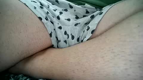 drewwdreww online show from April 22, 7:24 am