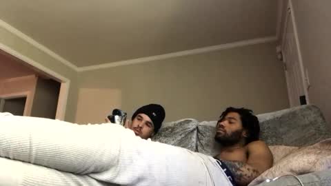 2xTheTrouble online show from April 15, 5:57 pm