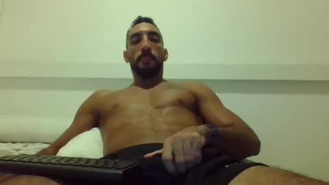 Snapshot of dropbr chatting on March 5, 11:27 pm dropbr online show from March 5, 11:27 pm