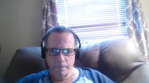 Snapshot of drthick1224 chatting on October 13, 5:30 pm drthick1224 online show from October 13, 5:30 pm