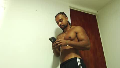 Snapshot of dualdoflow chatting on March 3, 12:43 pm S.K..maorisa98 VIDEOS SEXHARD PPBOY 55TASTEPROTEIN online show from March 3, 12:43 pm