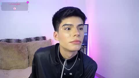 Dulcey online show from October 23, 5:33 am