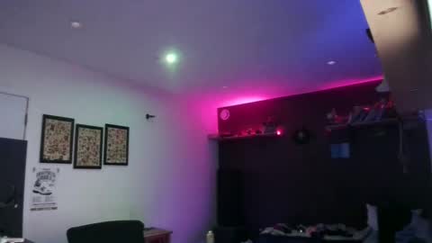 Snapshot of durfmanx chatting on September 12, 6:02 am durfmanX online show from September 12, 6:02 am