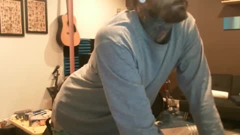 Snapshot of durfmanx chatting on December 14, 4:56 am durfmanX online show from December 14, 4:56 am