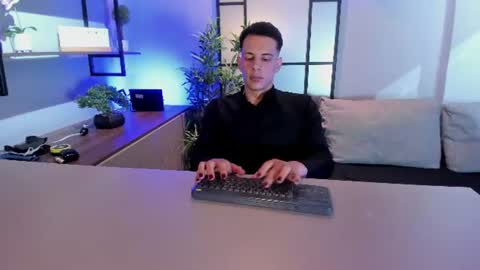 Dustin Sonne online show from July 24, 3:47 am
