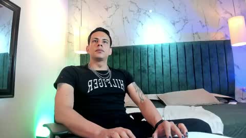 Dustin Sonne online show from June 8, 3:29 am