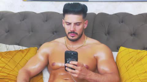 Dustin online show from June 4, 4:29 am