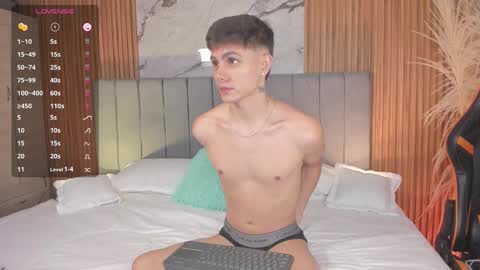 Dustin Levy online show from February 26, 12:28 pm