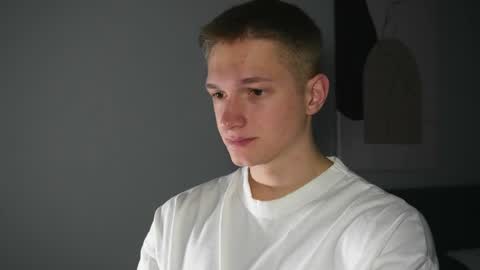 Snapshot of dustyn_fox chatting on January 27, 10:06 am Dustyn online show from January 27, 10:06 am